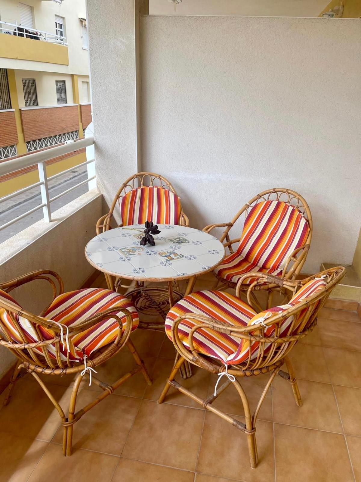 Playa De Miramar - 3 Min Walk To The Beach, Family-Friendly, Near Gandia Εξωτερικό φωτογραφία