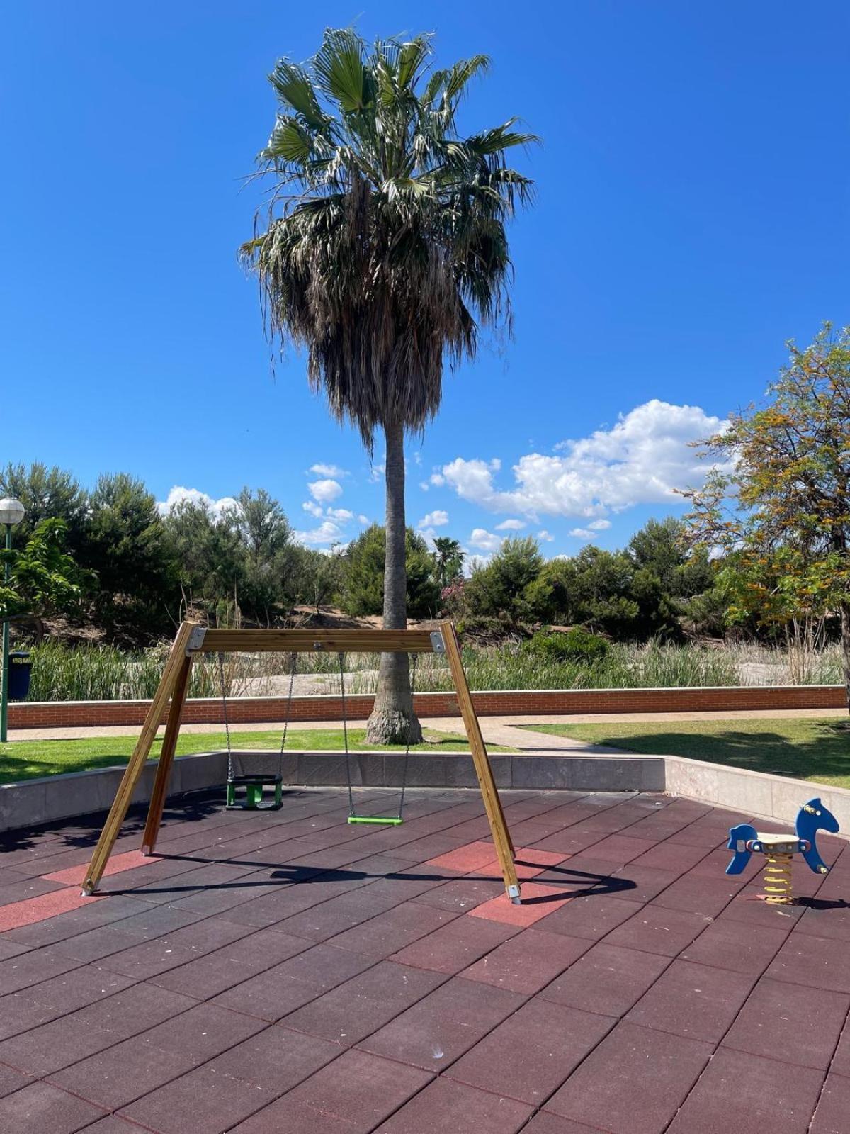 Playa De Miramar - 3 Min Walk To The Beach, Family-Friendly, Near Gandia Εξωτερικό φωτογραφία